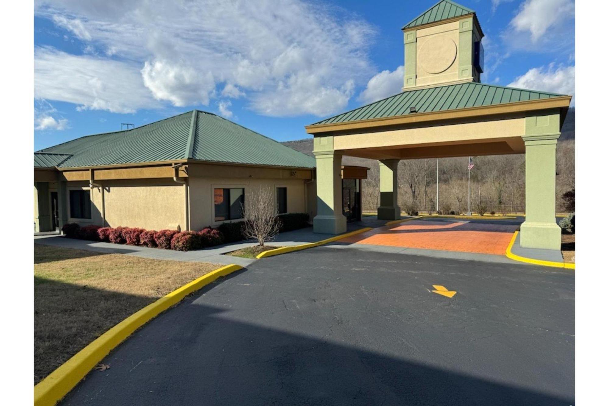 Quality Inn Harriman Экстерьер фото